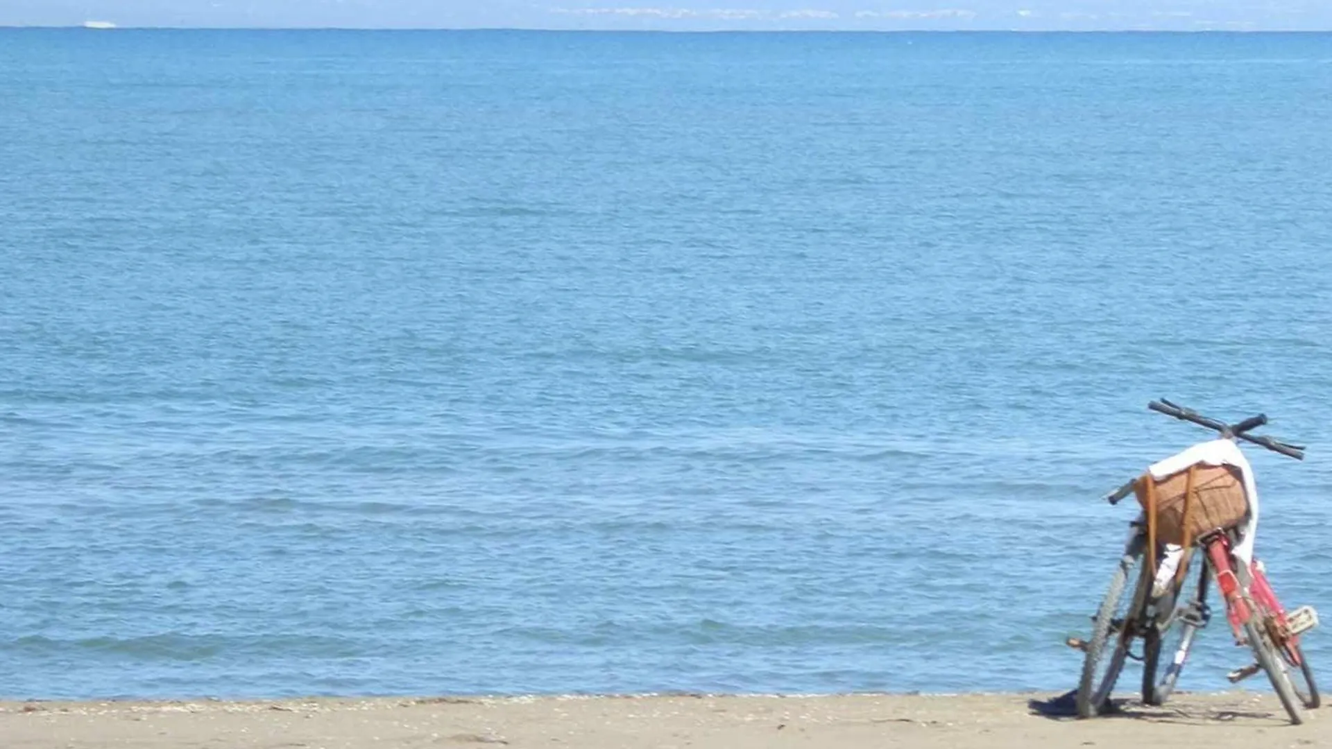 Casa vacanze Casa Cerca Del Mar Con Piscina Privada, Wifi Gratuito, Aire Acondicionado Opcional Y Se Admiten Mascotas - Es-184-7 Riumar Spagna