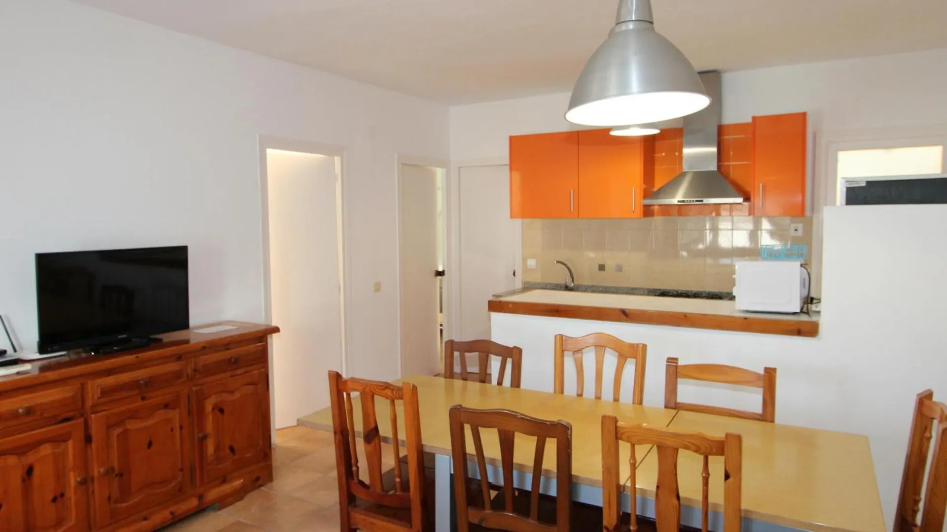 Casa vacanze Casa Cerca Del Mar Con Piscina Privada, Wifi Gratuito, Aire Acondicionado Opcional Y Se Admiten Mascotas - Es-184-7 Riumar