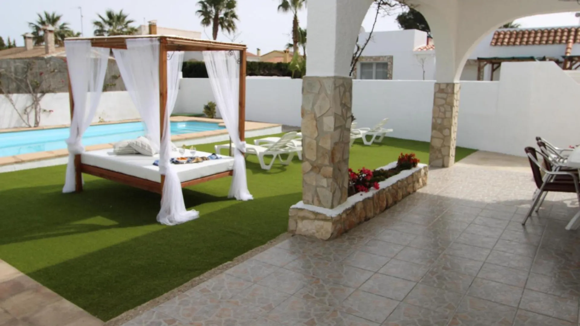 Casa Cerca Del Mar Con Piscina Privada, Wifi Gratuito, Aire Acondicionado Opcional Y Se Admiten Mascotas - Es-184-7 Riumar Holiday home