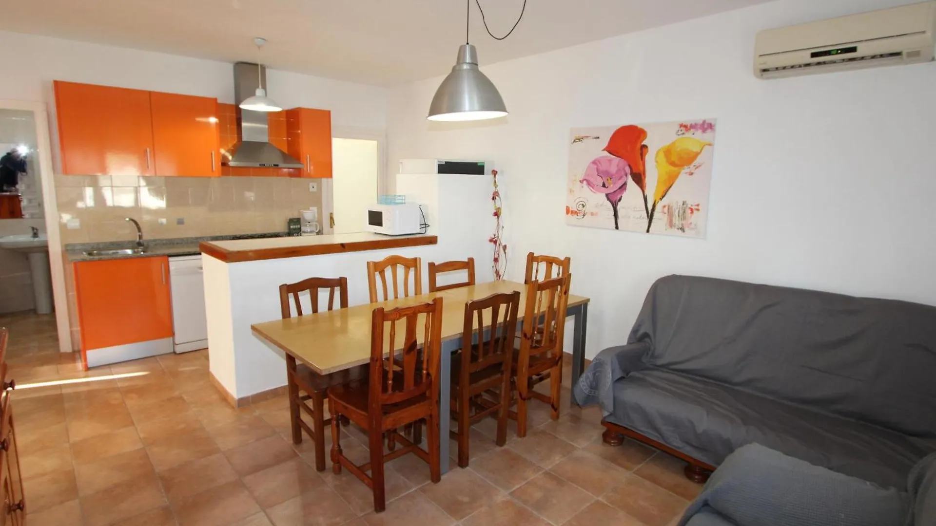 Casa Cerca Del Mar Con Piscina Privada, Wifi Gratuito, Aire Acondicionado Opcional Y Se Admiten Mascotas - Es-184-7 Riumar 0*,  Spain